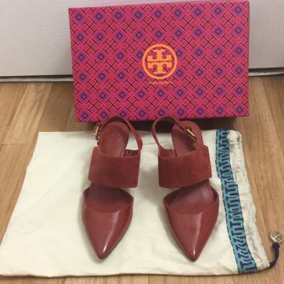 Shoes - Picture 2 of 8